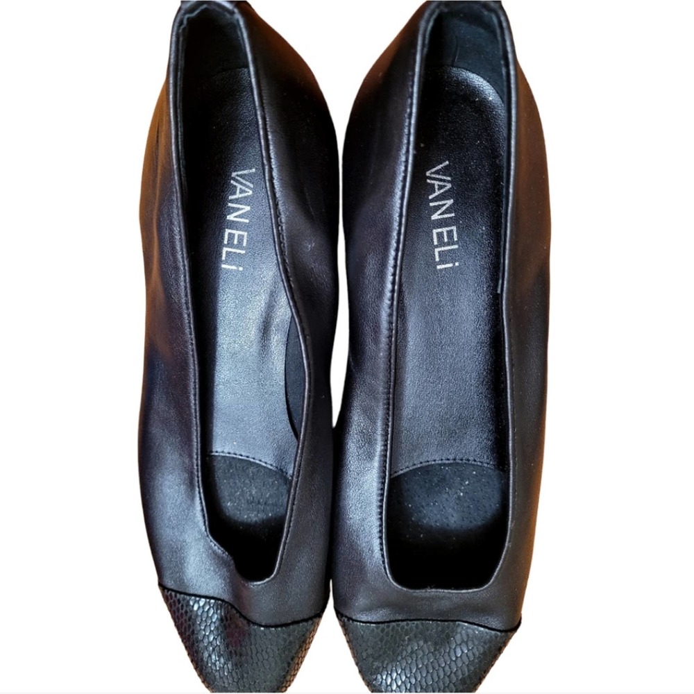 Vaneli Fc-313 Black Nappa/Black Snake Print Size 8 View 2